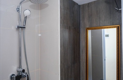 Bogor Apartment | Cozy Studio Apartment at Bogorienze Resort with Pool