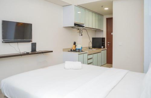 Serpong Apartment | Modern Studio at Parkland Avenue with Pool Access