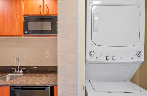 Sunny Isles Beach Hotel | Elegant Suite with City View at Beach Resort Oasis