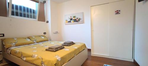 Affori Apartment | Charming Sweet Home Suite - 15 Minutes to Duomo, Milan