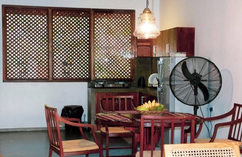 Hikkaduwa Apartment | "Elegant Tropical Duplex Retreat Near Hikkaduwa Town"
