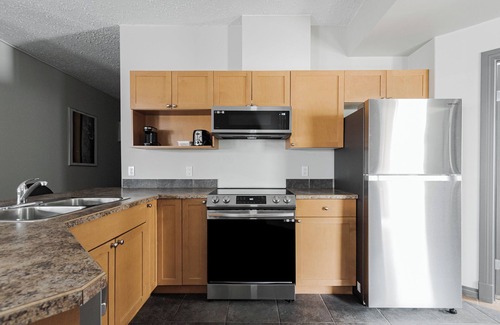 Fort McMurray Apartment | Elegant Two bedroom Suite