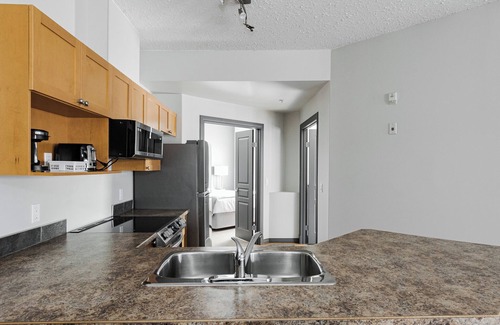 Fort McMurray Apartment | Elegant Two bedroom Suite