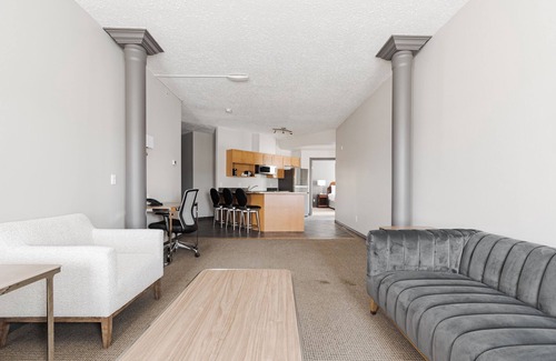 Fort McMurray Apartment | Elegant Two bedroom Suite