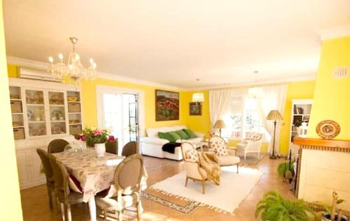 Algar Villa | Pet-Friendly Villa with Private Pool & Garden at Algar
