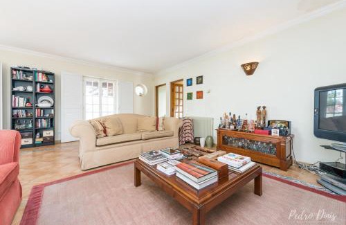 Sao Simao Villa | Family-Friendly Villa in Azeitao with Inviting Pool