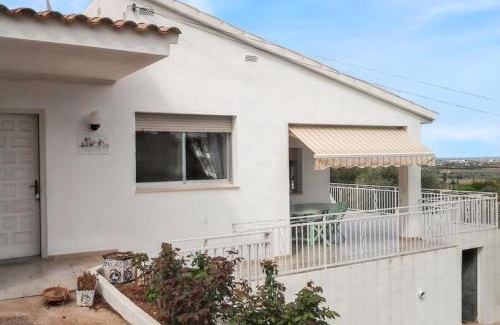 Benicarlo Villa | Elegant 3-Bedroom Villa with Private Pool in Benicarlo