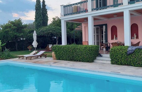 Kilada Villa | Stylish Villa in Porto Heli with Private Pool & Spa
