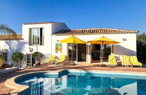 Cerro do Mocho Villa | Elegant 6-Bedroom Villa with Sea View & Private Pool in Loule