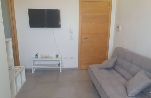 Oristano Historic Centre Apartment | Elegant, well-kept 6-floor apartment