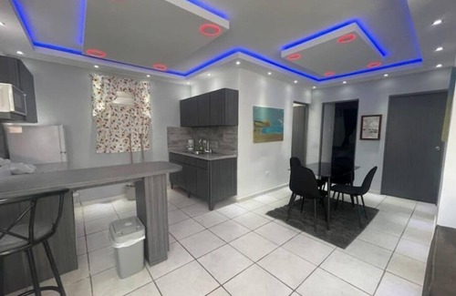 Sabana Seca Apartment | Top-Rated Apartment in Levittown with Spa and Breakfast