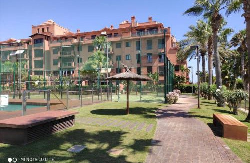 Motril Apartment | Elevated Apartment with Ocean View & Golf Access