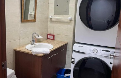 La Carolina Apartment | Elegant Suite Near Hotel Dann Carlton - Rated 9.7/10