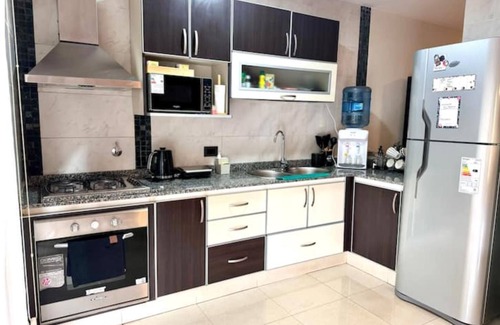 Puerto Iguazu Apartment | Stylish Apartment in Micro Centro with Spa & Hot Tub