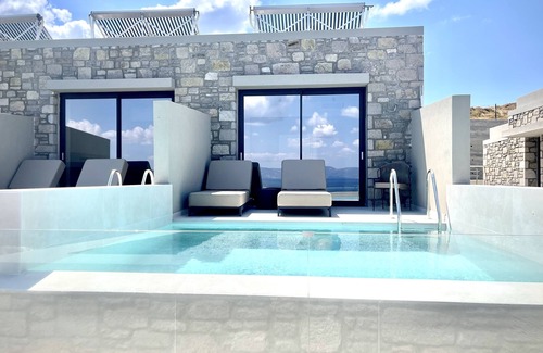 Anaxos Villa | Seafront Rooms & Villas: Guest Rated 9.8 with Ocean Views