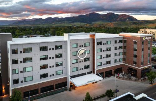 Downtown Bozeman Hotel | Discover Element Bozeman: 4-Star Stay with Pool Access