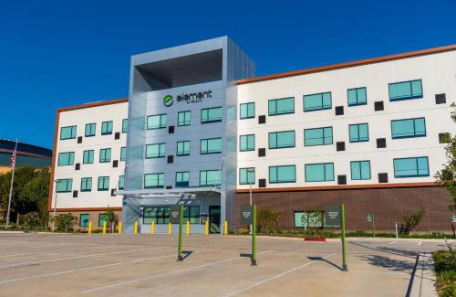 Richardson Hotel | Pet-Friendly Escape at Element Dallas Richardson: 9.1 Rated