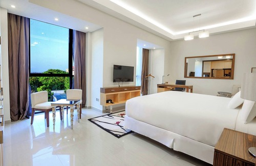 Masaki Hotel | Eco-Friendly Element Dar es Salaam with Pool and Spa