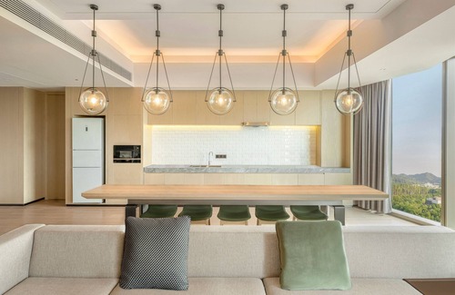 Baiyun Hotel | Discover Element Guangzhou Baiyun: 4-Star Excellence Awaits