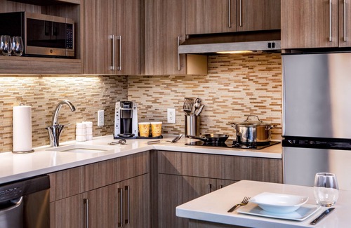 Coliseum Central Hotel | Eco-Friendly Haven at Element Hampton Peninsula Town Center