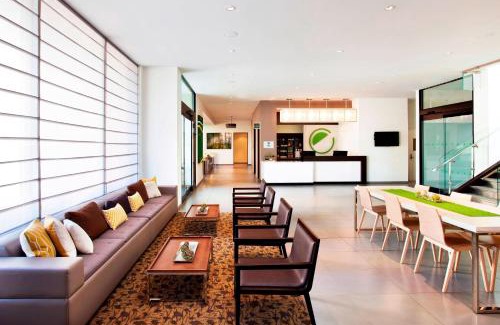 Harrison Hotel | Pet-Friendly Getaway at Element Harrison-Newark - Rated 8.8