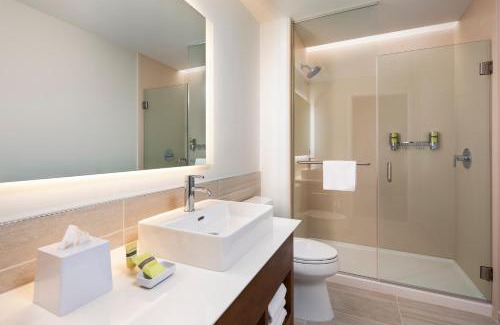 Warehouse District Hotel | Modern Element Minneapolis: Pet-Friendly Stay in Downtown
