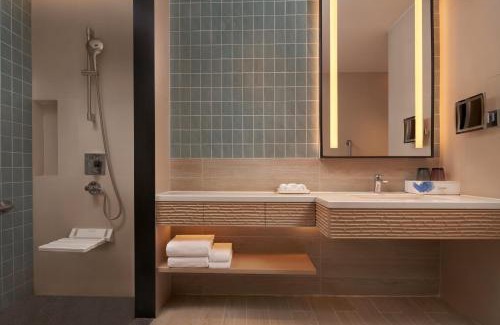 Xiamen Hotel | Discover Element Xiamen Tong'an: 4-Star Oceanfront Retreat