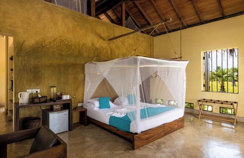 Talawila Resort | Unforgettable Elements Beach & Nature Resort with Pool