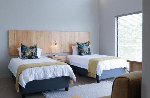 Bela-Bela Cabin | Unforgettable Stay at Elements Bush Lodge with Pool & Breakfast