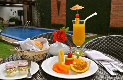 Managua Hotel | Discover Elements Hotel Boutique: Rated 9/10 with Pool Access