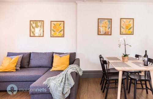 Goulburn House | Guest Rated 10/10: Elements of Goulburn II Apartment