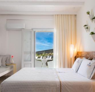 Sifnos Hotel | Elegant Elements Sifnos Boutique: Oceanfront Bliss Awaits