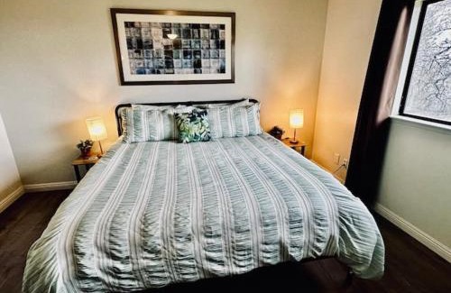 Coarsegold House | Pet-Friendly Elements Suite with Hot Tub and BBQ