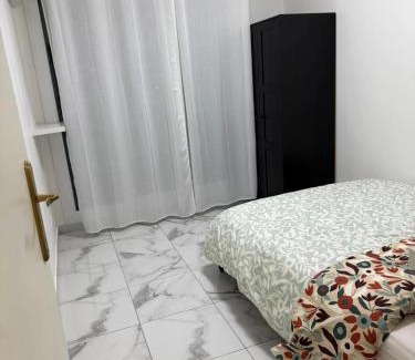 Sainte-Marguerite Apartment | Elena hotel