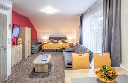 Brno Bed & Breakfast | Discover Elendris: Family-Friendly Stay by the Church