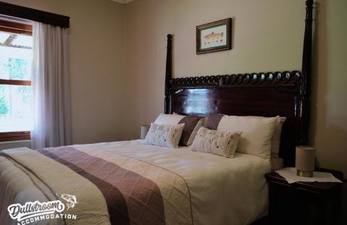 Dullstroom House | Charming Eleni Guest House: Family-Friendly with Kitchen Access