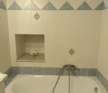 Koronos House | Family-Friendly Retreat at Eleni's House II - Rated 8/10