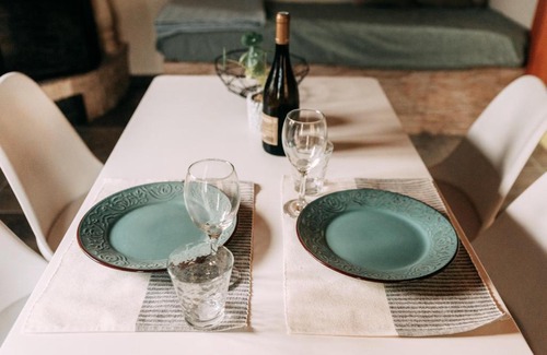 Mires Apartment | Family-Friendly Stay at Elenis Spiti - Rated 8.5/10!