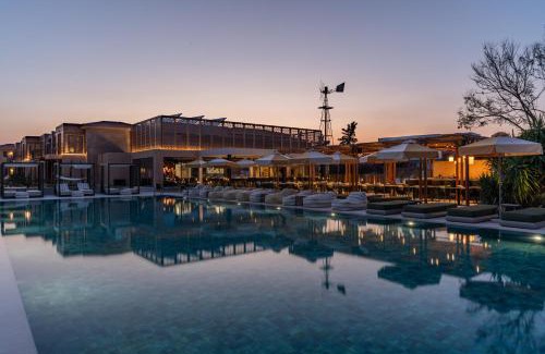 Ialyssos Hotel | Pet-Friendly Eleonas Apartments with Pool and Family Perks