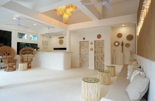 Chaweng City Center Hotel | Discover Elephant Beach Club & Resort Samui on Oceanfront