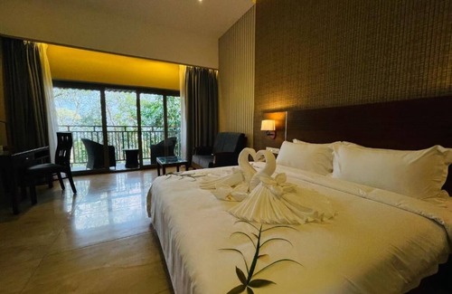 Anachal Hotel | Elephant Passage Resort Munnar: Relaxing Getaway with Spa