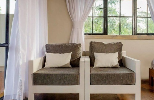 Kasese Cabin | Elephant Plains Lodge