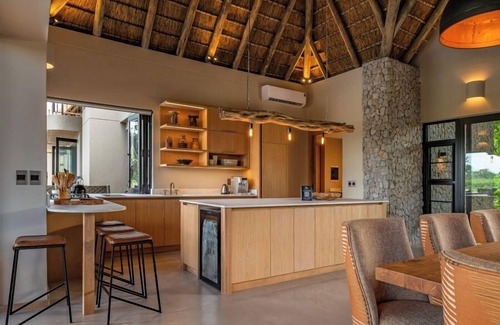 Belfast House | Unforgettable Stays at Elephant Point with Ocean Views