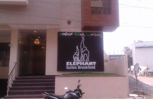 Brookefield Apartment | Discover Elephant Suites Brookefield for Your Getaway