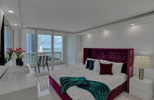 Downtown Miami Apartment | Experience Water and Park Views at Elevate! - 4-Star Retreat