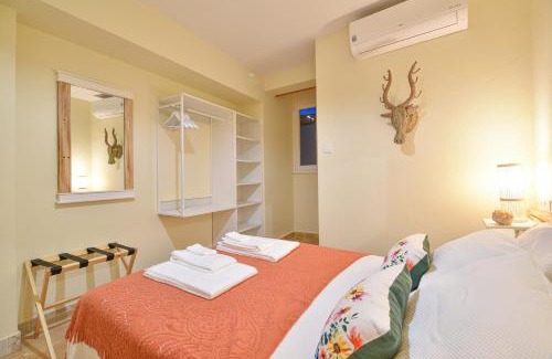 Peneco Beach Villa | Elevator's Beach House: Oceanfront Retreat with Pool