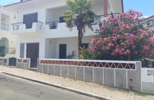 Mertola Apartment | Pet-Friendly ELEVEN -A- SUITE tipo T1 for Family Getaways