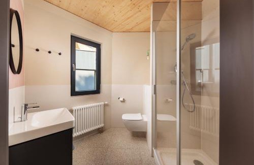 Postheim House | Oceanfront Retreat at Elf am See - Haus 10, Rated 9.7/10