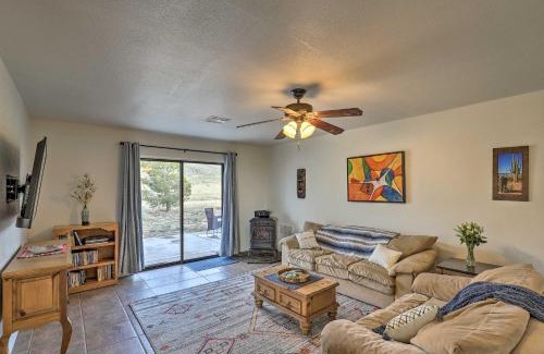 Elgin House | Scenic Elgin Home with Mountain Views Near Wineries