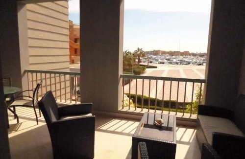 El Gouna Apartment | Unforgettable Elgouna: Steps from the Marina & Ocean Views